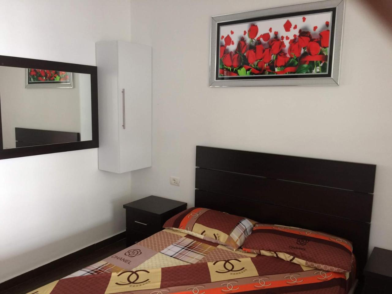 Holiday Home Shëngjin Kültér fotó